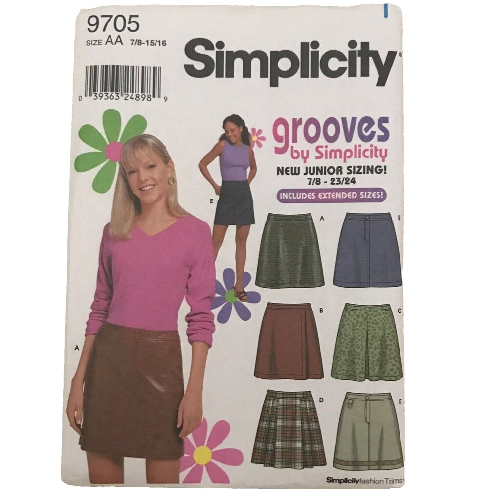 #9705 Simplicity Junior skirt sewing pattern 7/8-15/16